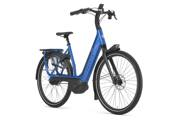 Gazelle elcykel i en flot blå farve set mere forfra