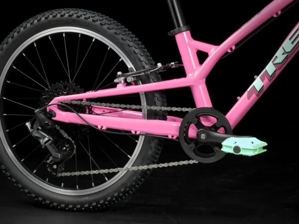 Børne MTB fra Trek model Wahoo 20 Path i farven pink/blå - bagende af cyklen